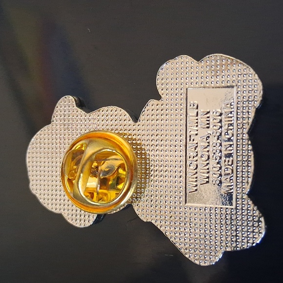 🇺🇲 San Francisco Giants Bear Pin - Picture 2 of 3